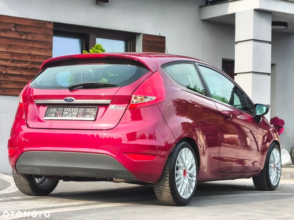 Ford Fiesta 1.25 Titanium EU5 - 18