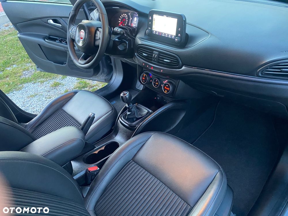 Fiat Tipo 1.4 T-Jet S-Design - 18