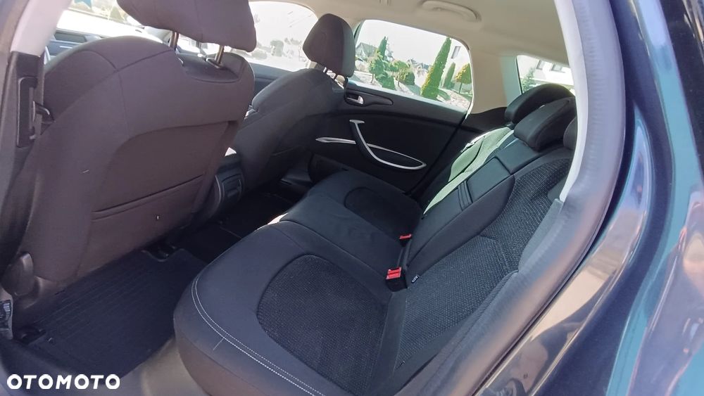 Citroën C5 2.0 16V Confort - 20