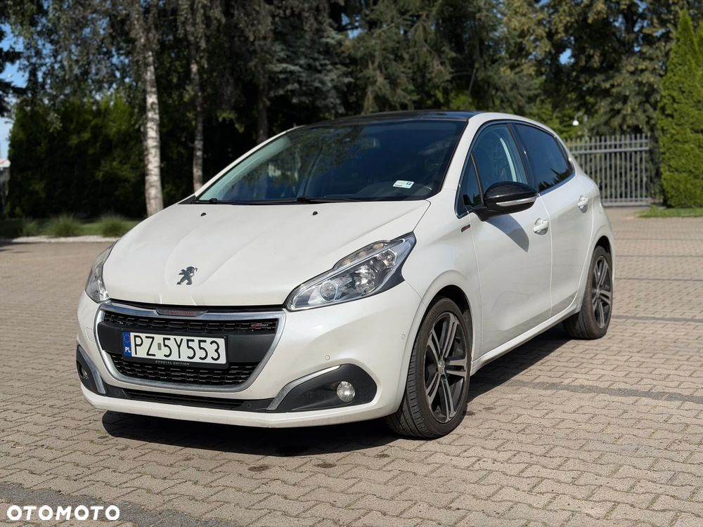 Peugeot 208 PureTech 110 Stop & Start Tech Edition - 1