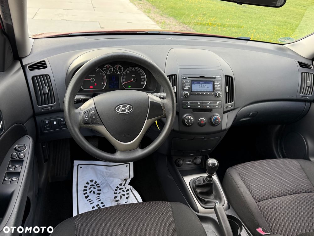 Hyundai i30 1.4 Base - 22