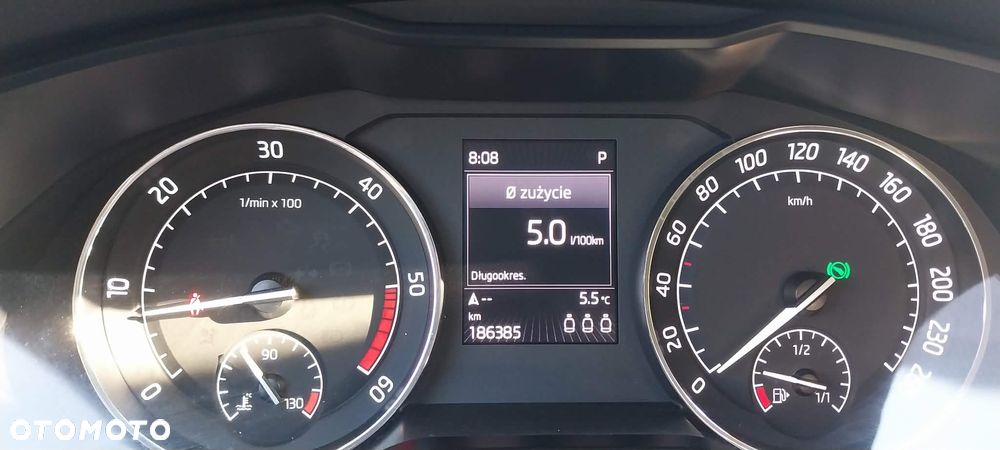 Skoda Superb 2.0 TDI Style DSG - 17