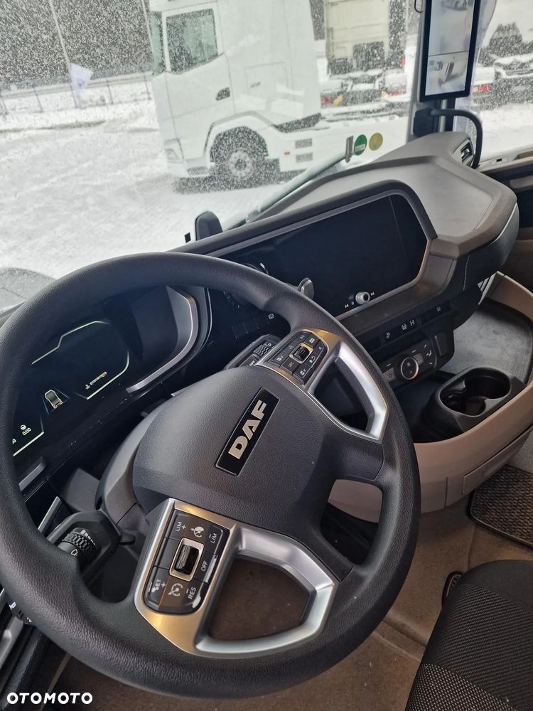 DAF XG 530KM - 12