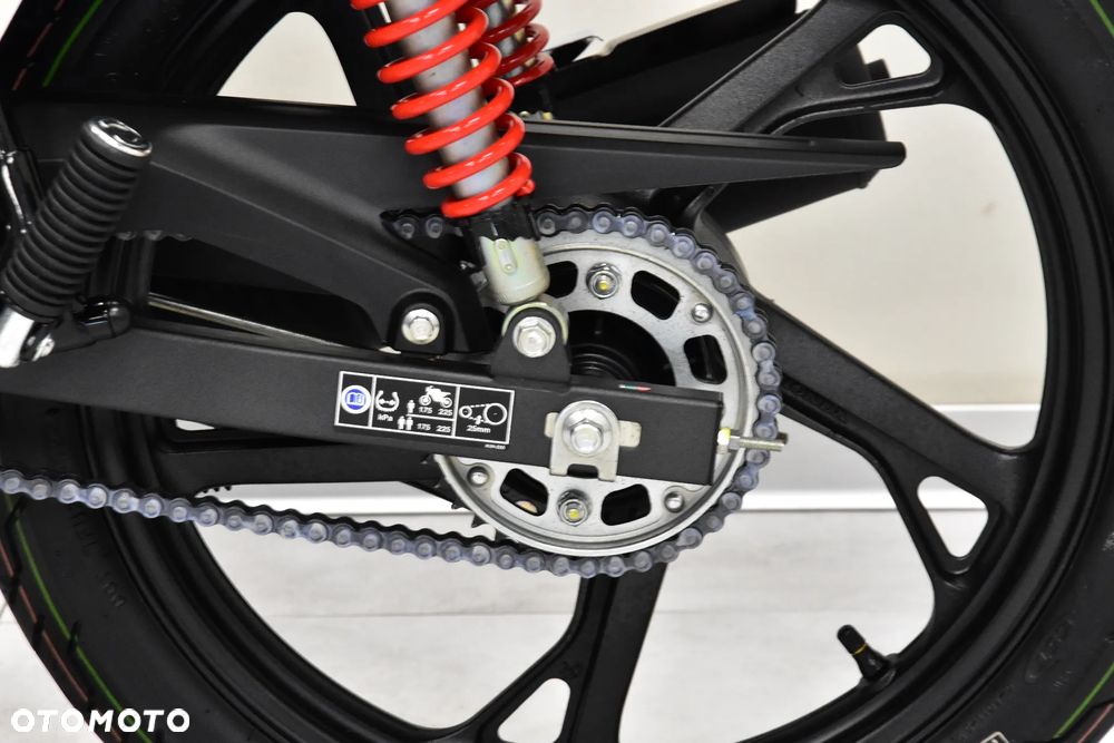 Honda CB - 38