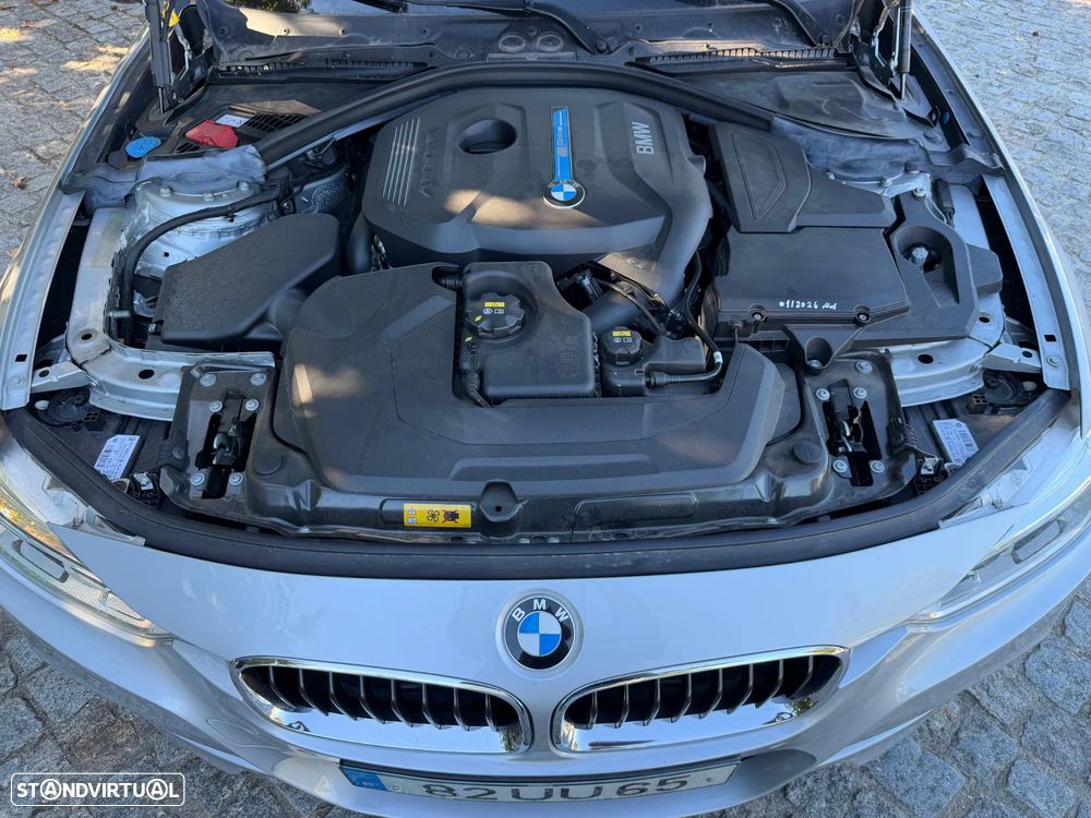 BMW 330 — fotografia 12