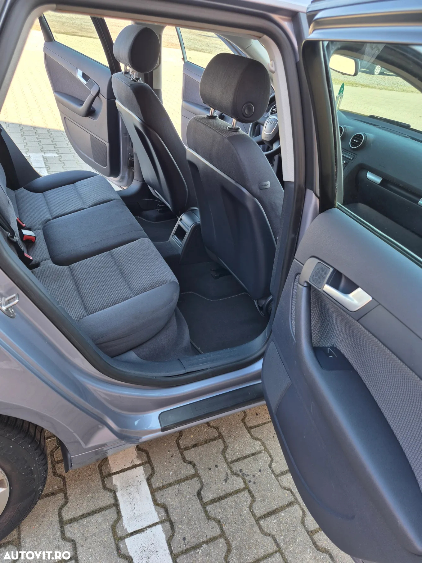 Audi A3 1.9 TDI Sportback Ambiente - 8