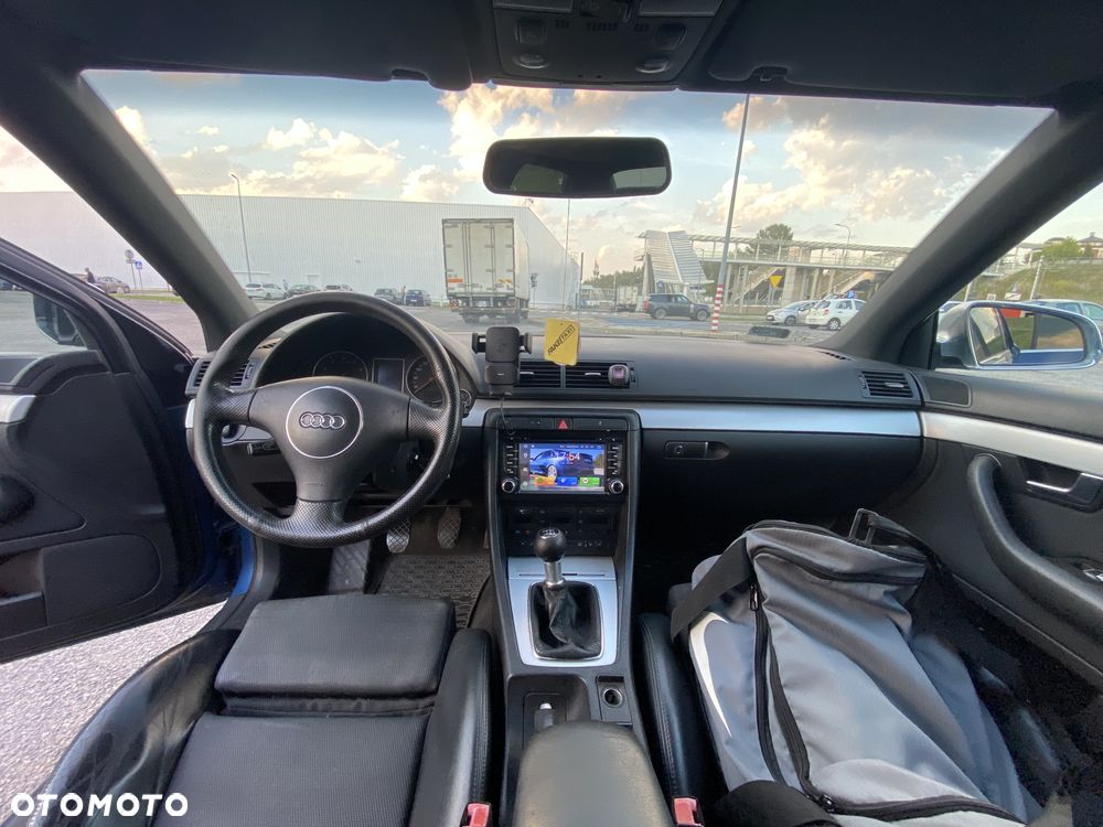 Audi A4 - 22