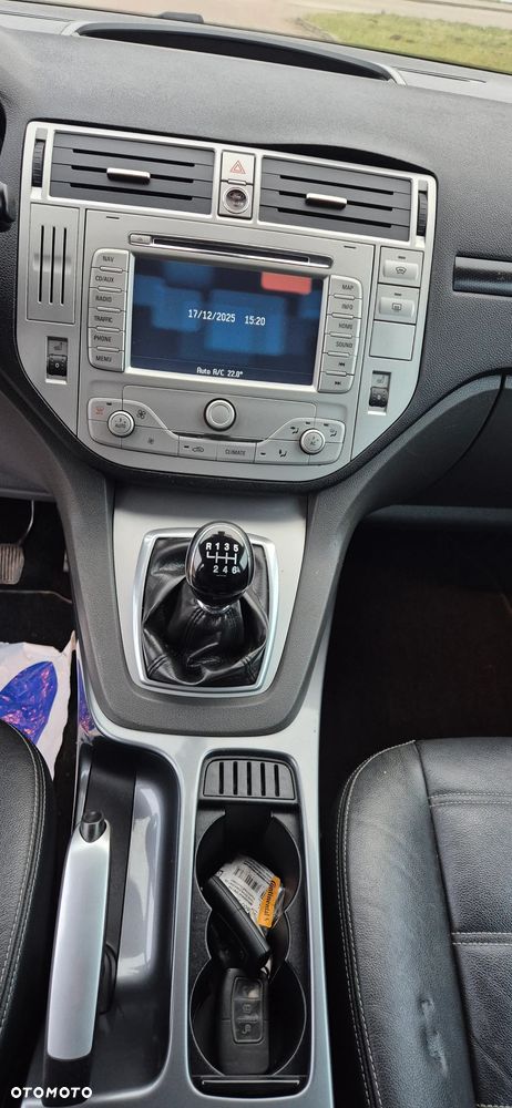 Ford Kuga 2.0 TDCi 4x4 Titanium - 18