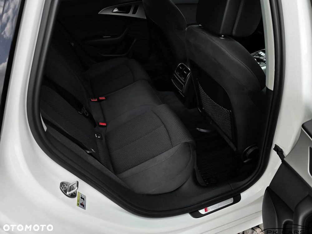 Audi A6 Avant 2.0 TDI Quattro S tronic - 32