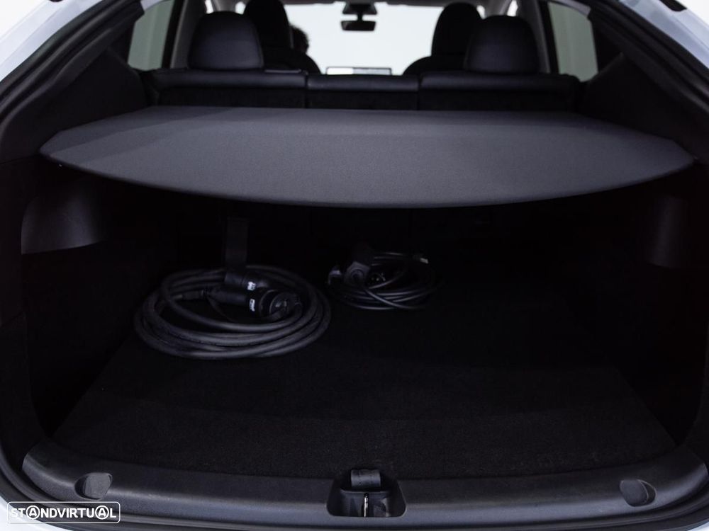 Tesla Model Y RWD - 14