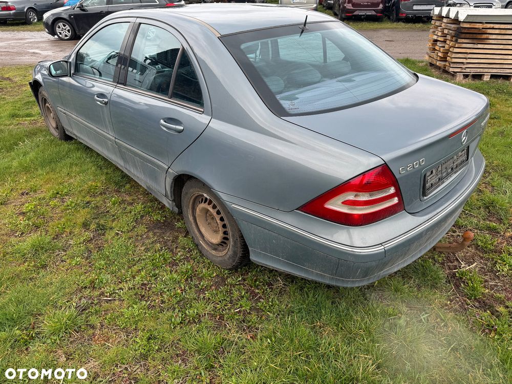 Mercedes-Benz Klasa C 200 Kompressor Elegance Sport Edition - 4