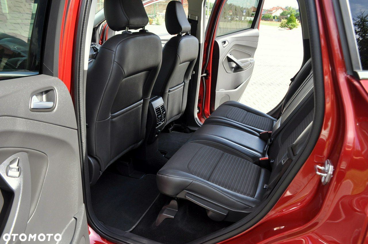 Ford Kuga - 20