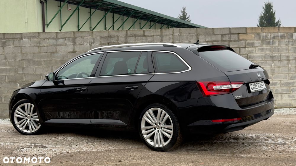 Skoda Superb 2.0 TDI DSG Premium Edition - 15