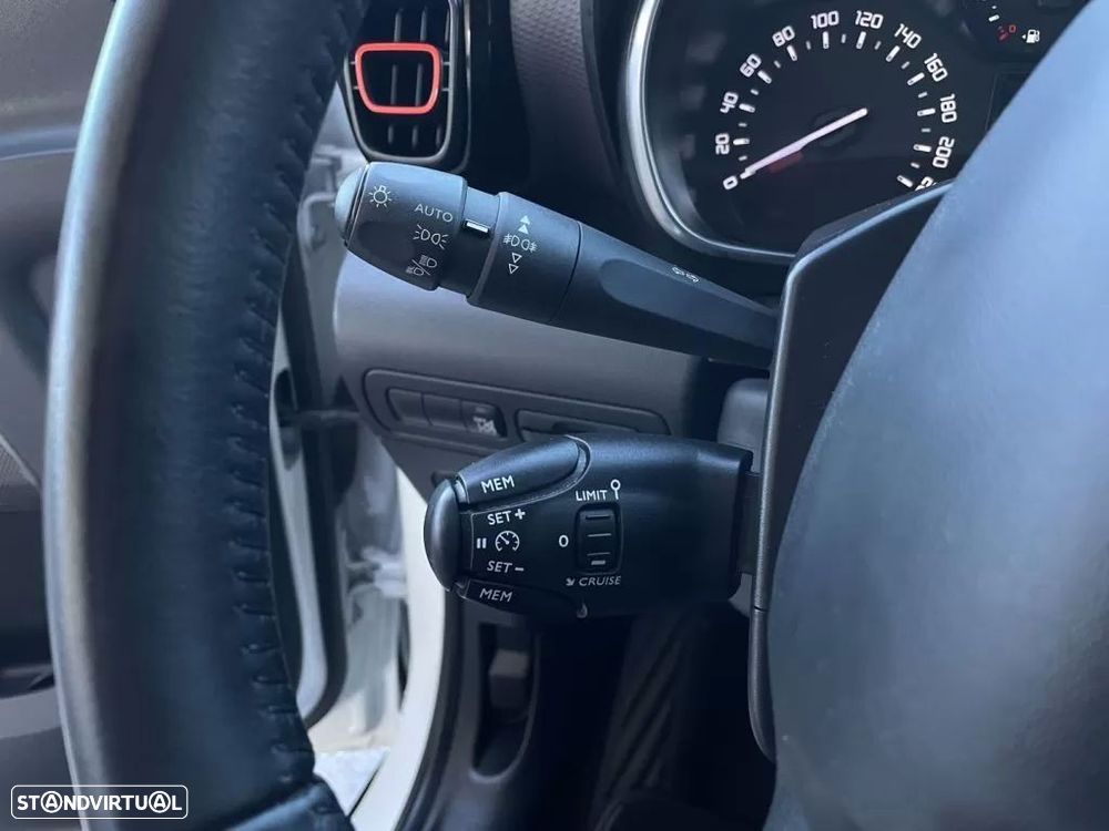 Citroën C3 Aircross 1.2 PureTech Shine EAT6 - 41