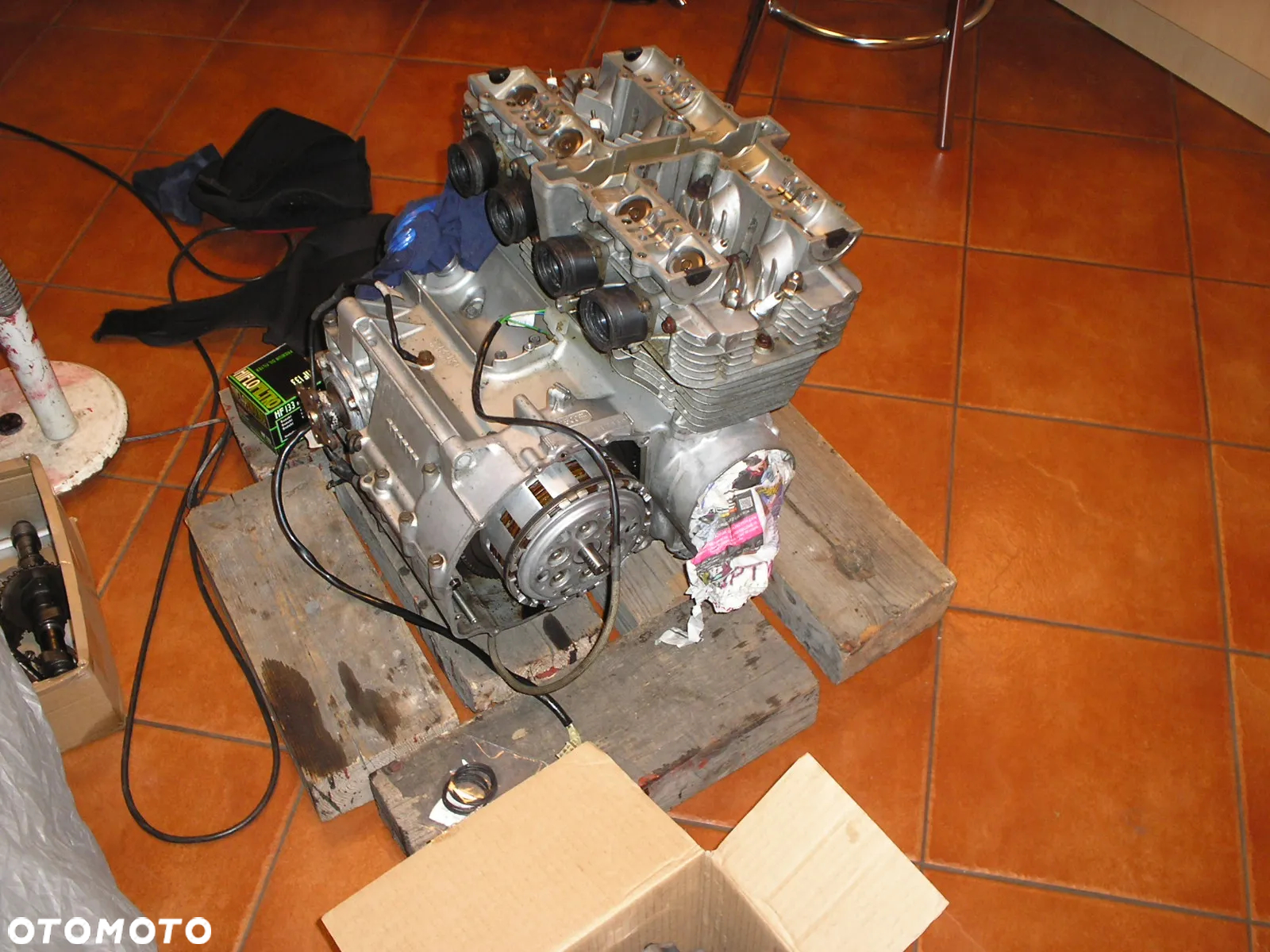 Suzuki GS - 27