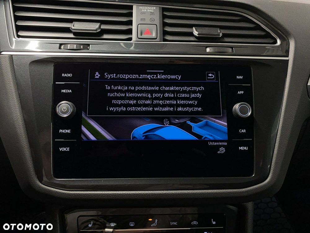 Volkswagen Tiguan - 29