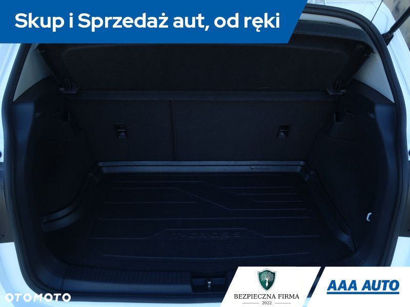 Volkswagen T-Cross - 14