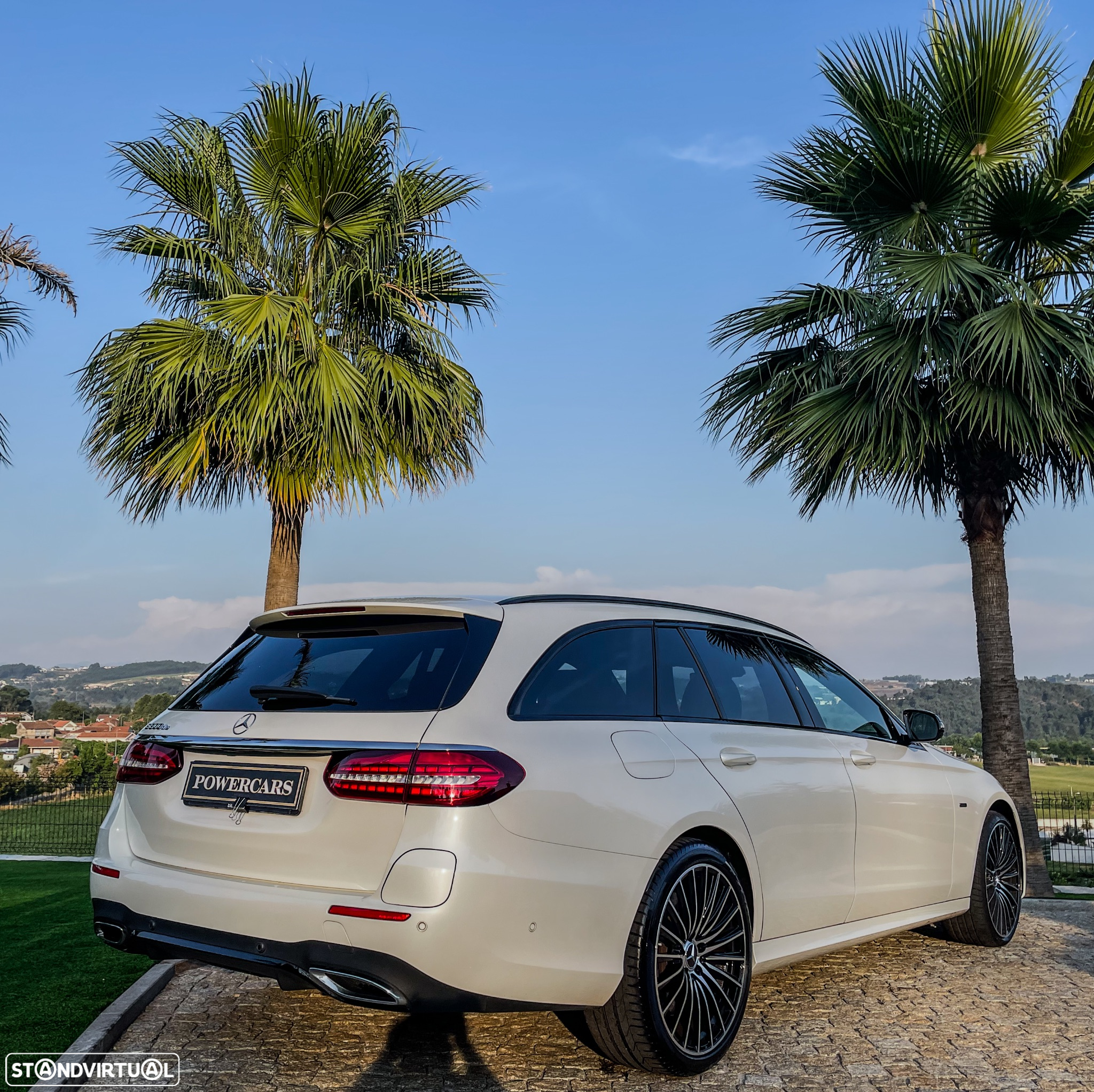 Mercedes-Benz E 300 de AMG Line 4Matic - 11
