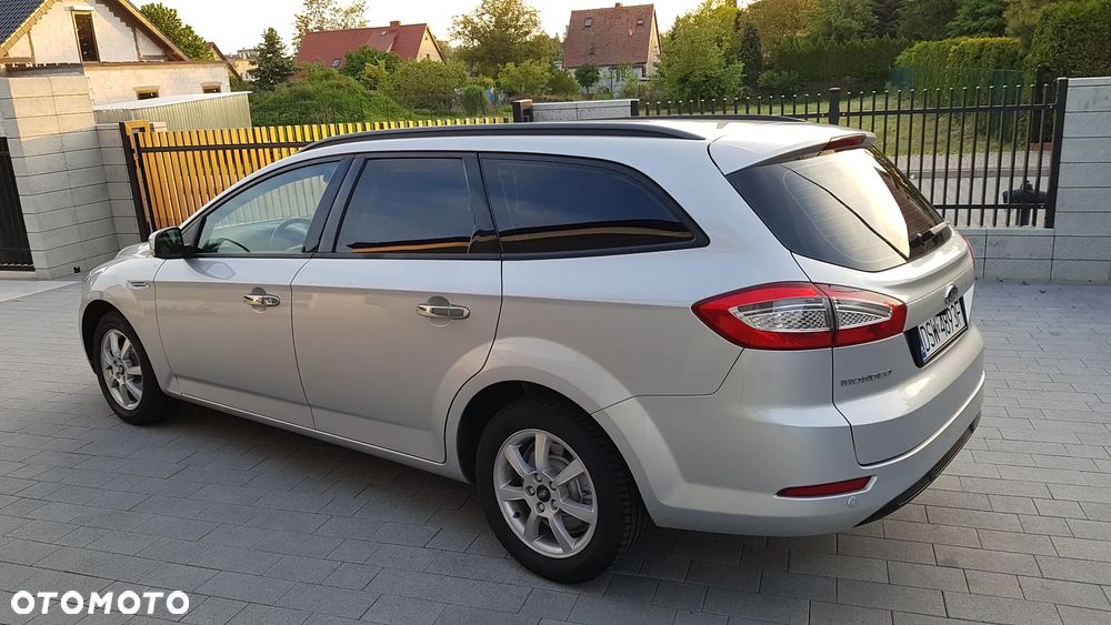 Ford Mondeo 1.6 TDCi Ambiente Plus - 24