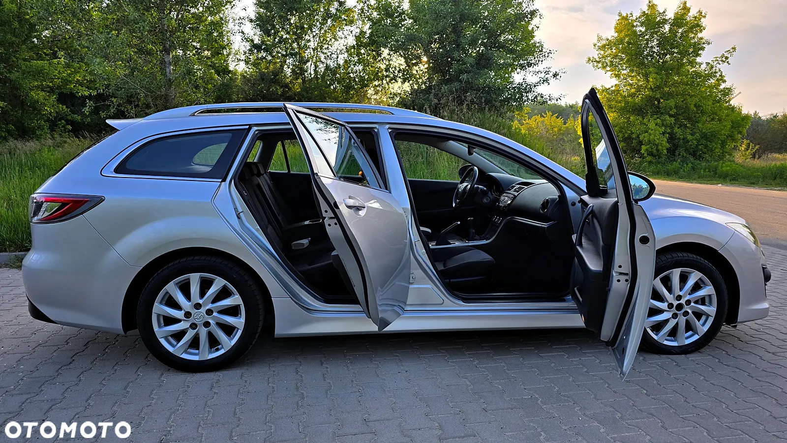 Mazda 6 Sport Kombi 2.0 MZR DISI Active - 14