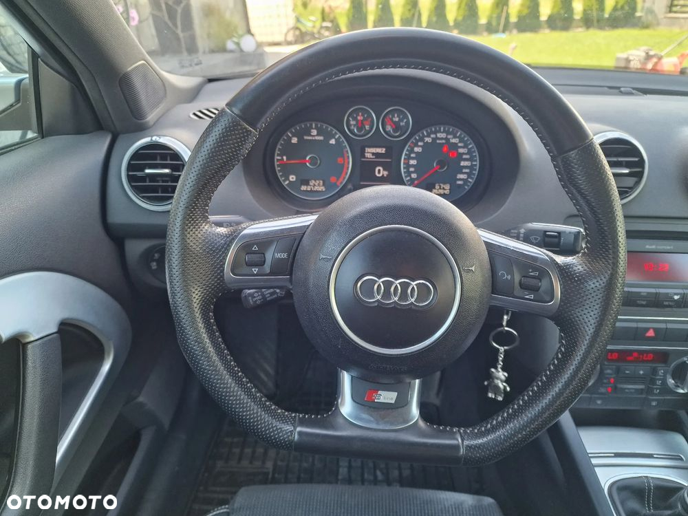 Audi A3 2.0 TDI S Line Sportpaket plus - 5