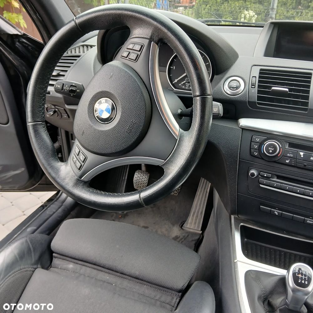 BMW Seria 1 118d DPF - 6