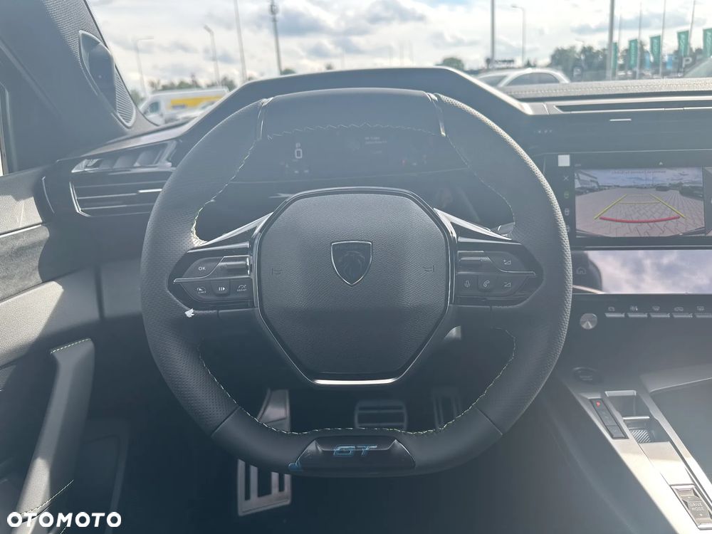Peugeot 308 1.2 mHEV GT S&S e-DCS6 - 12