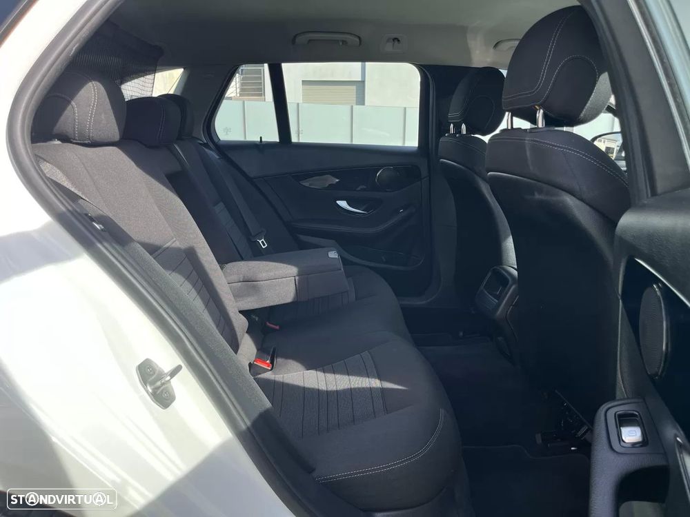 Mercedes-Benz C 220 (BlueTEC) d Station 7G-TRONIC - 34