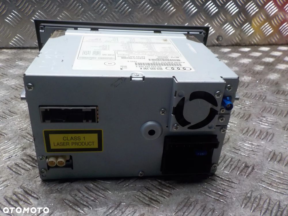 AUDI A4 B7 3.2 FSI RADIO NAWIGACJA RNS-E 8E0035192K - 2