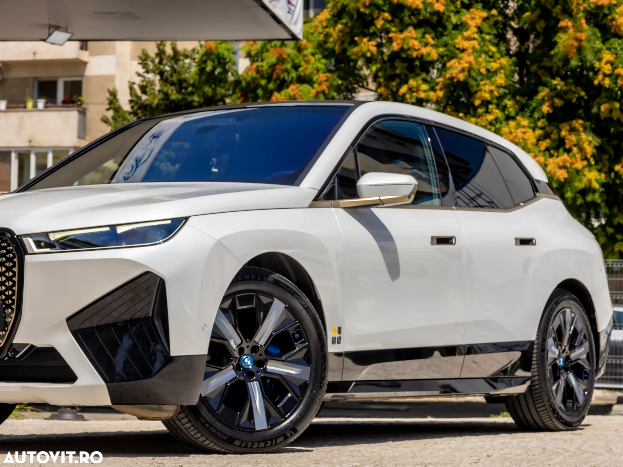 BMW iX xDrive40 - 9