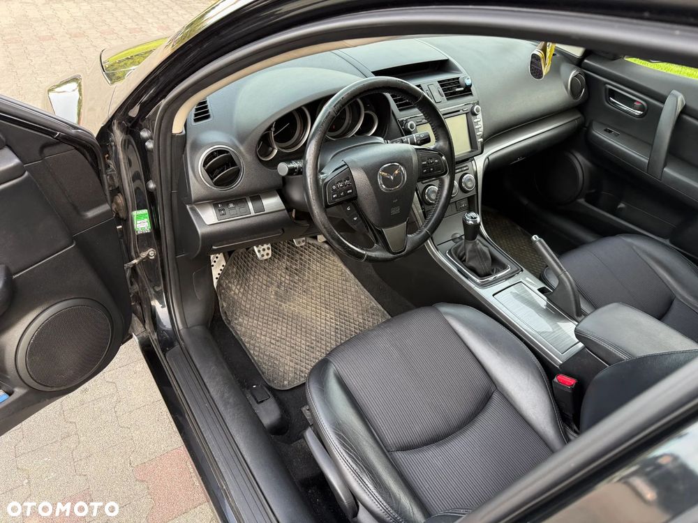 Mazda 6 - 12