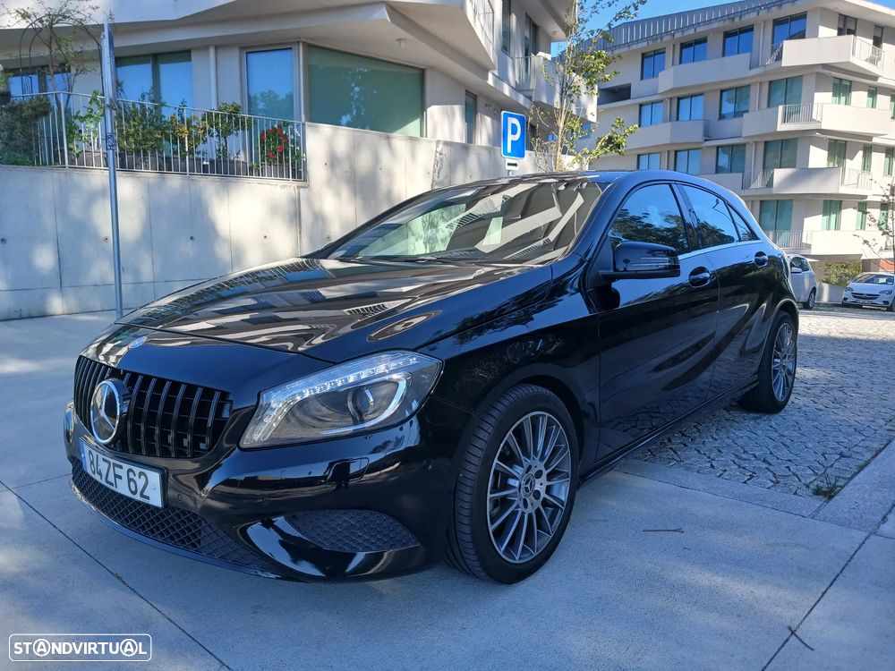 Mercedes-Benz A 180 CDI AMG Line - 3
