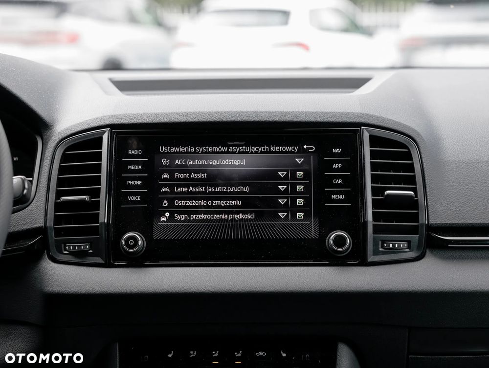 Skoda Karoq 1.5 TSI ACT Sportline DSG - 22