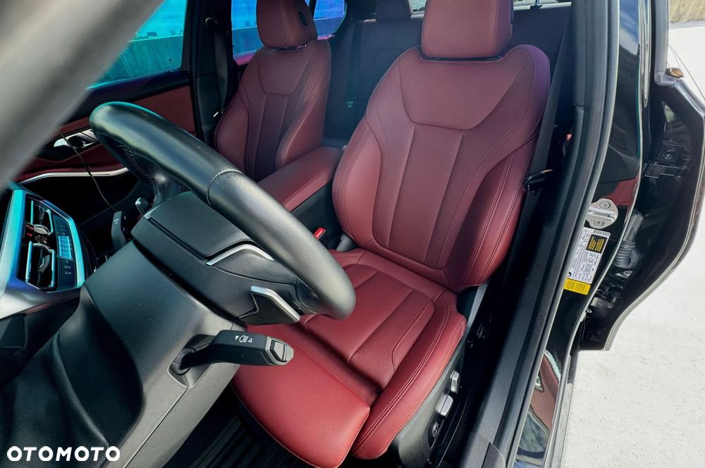 BMW Seria 3 318i Luxury Line sport - 18
