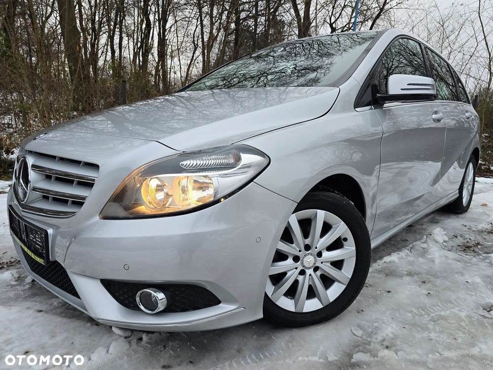 Mercedes-Benz Klasa B 180 (BlueEFFICIENCY) - 3