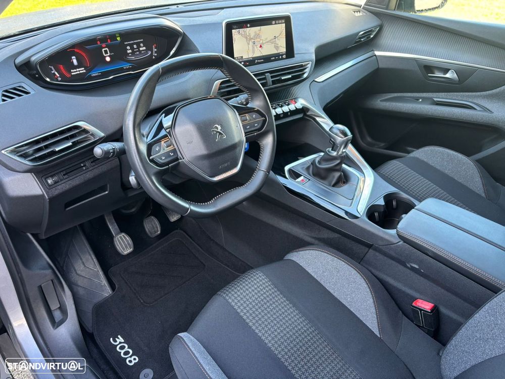 Peugeot 3008 1.5 BlueHDi Active - 19