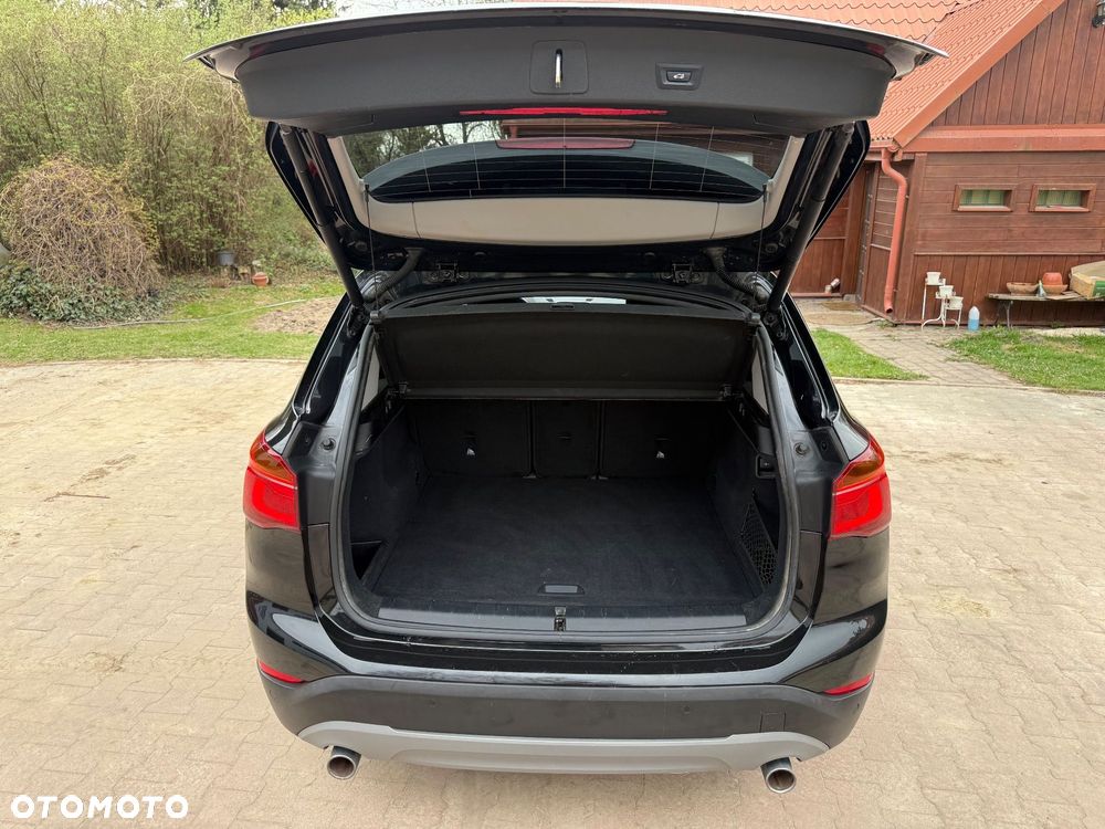BMW X1 xDrive20d - 6