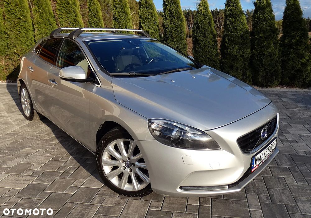 Volvo V40 D2 Summum - 16