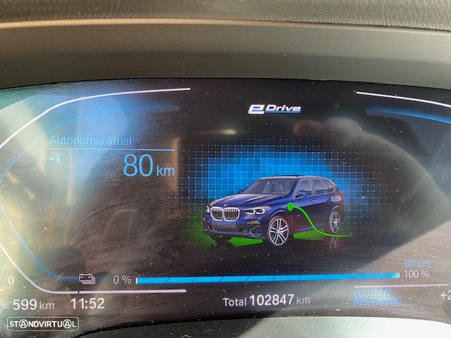 BMW X5 45 e xDrive Pack M - 28