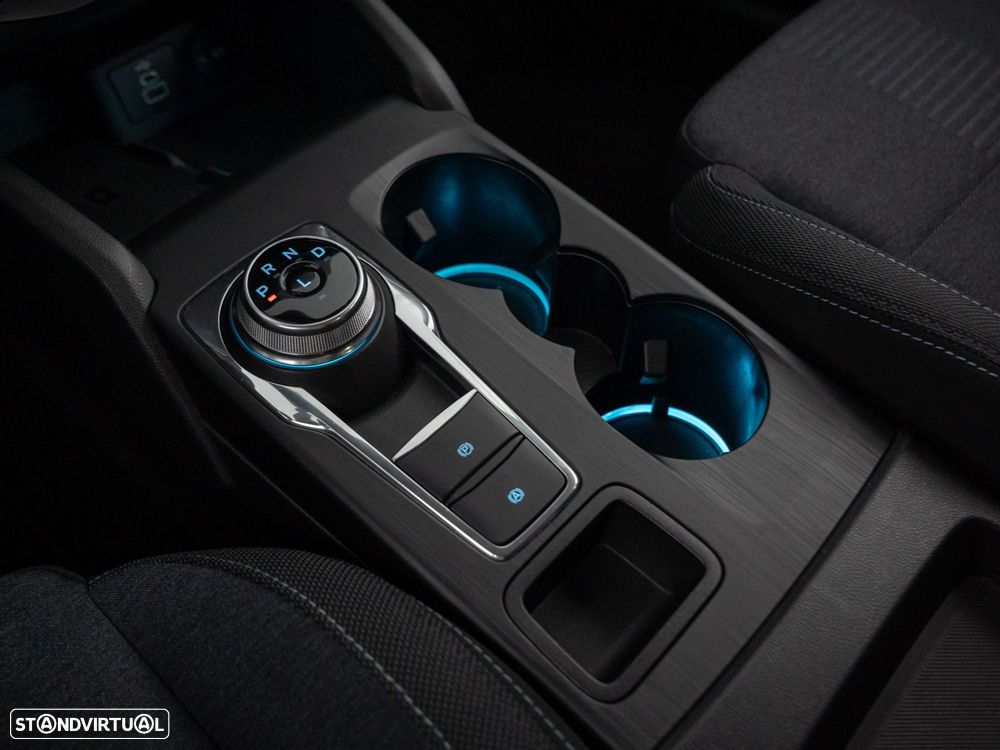Ford Focus 1.5 TDCi ECOBlue Active Aut. - 24