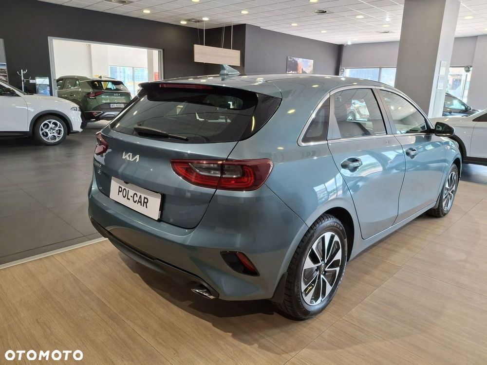 Kia Ceed 1.5 T-GDI M - 5