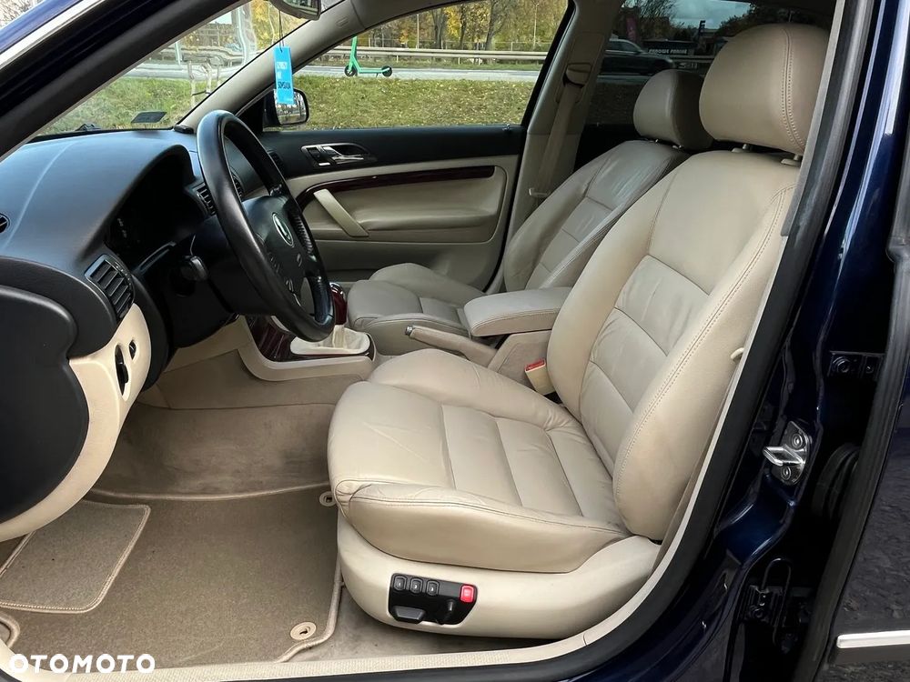 Skoda Superb 2.8 V6 Elegance - 15