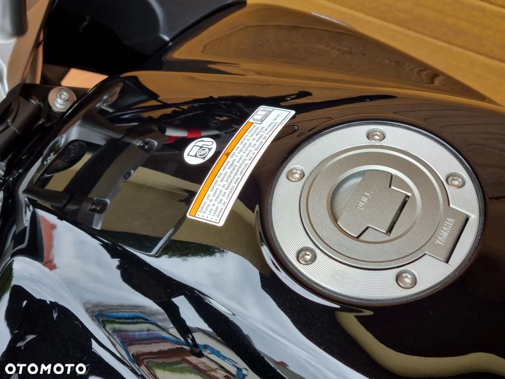 Yamaha FZ6 - 11