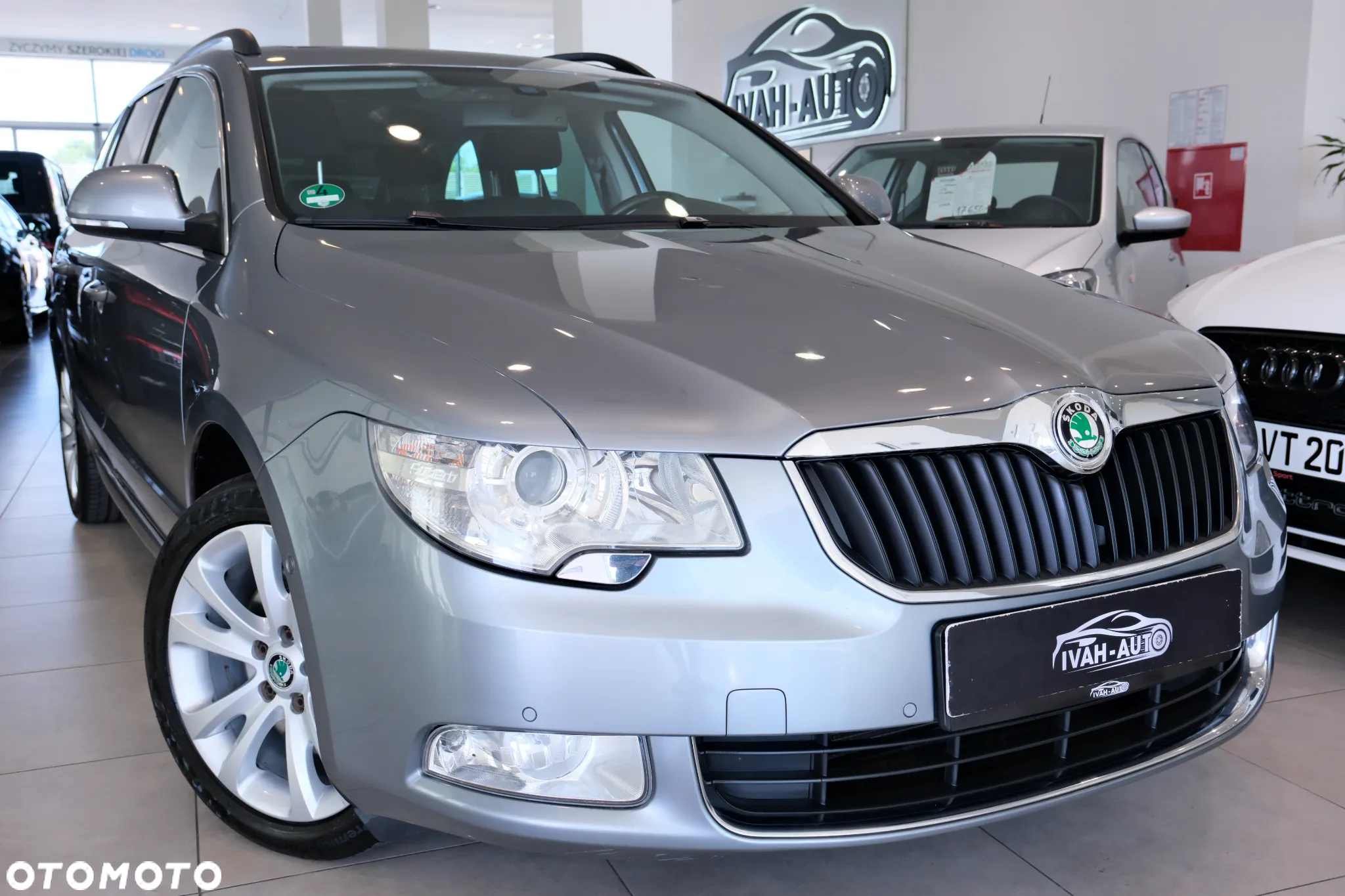 Skoda Superb 2.0 TDI Ambition - 4