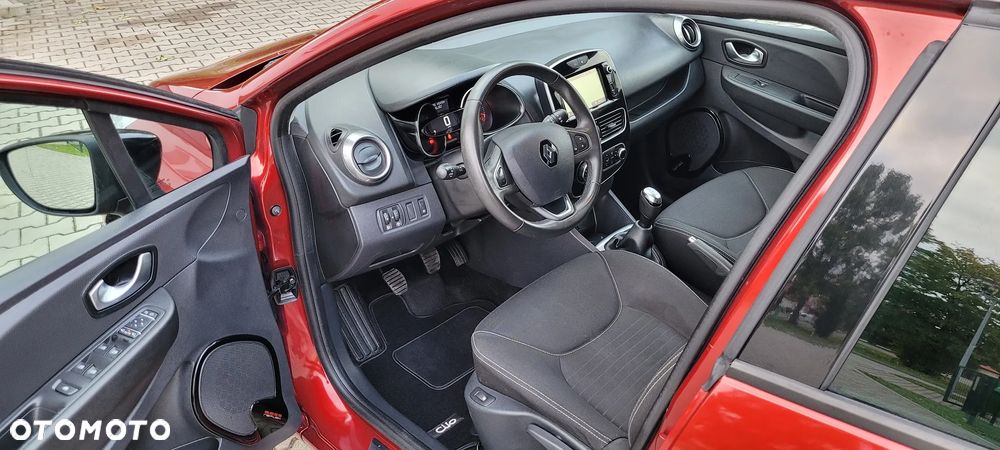 Renault Clio 0.9 Energy TCe Limited - 19