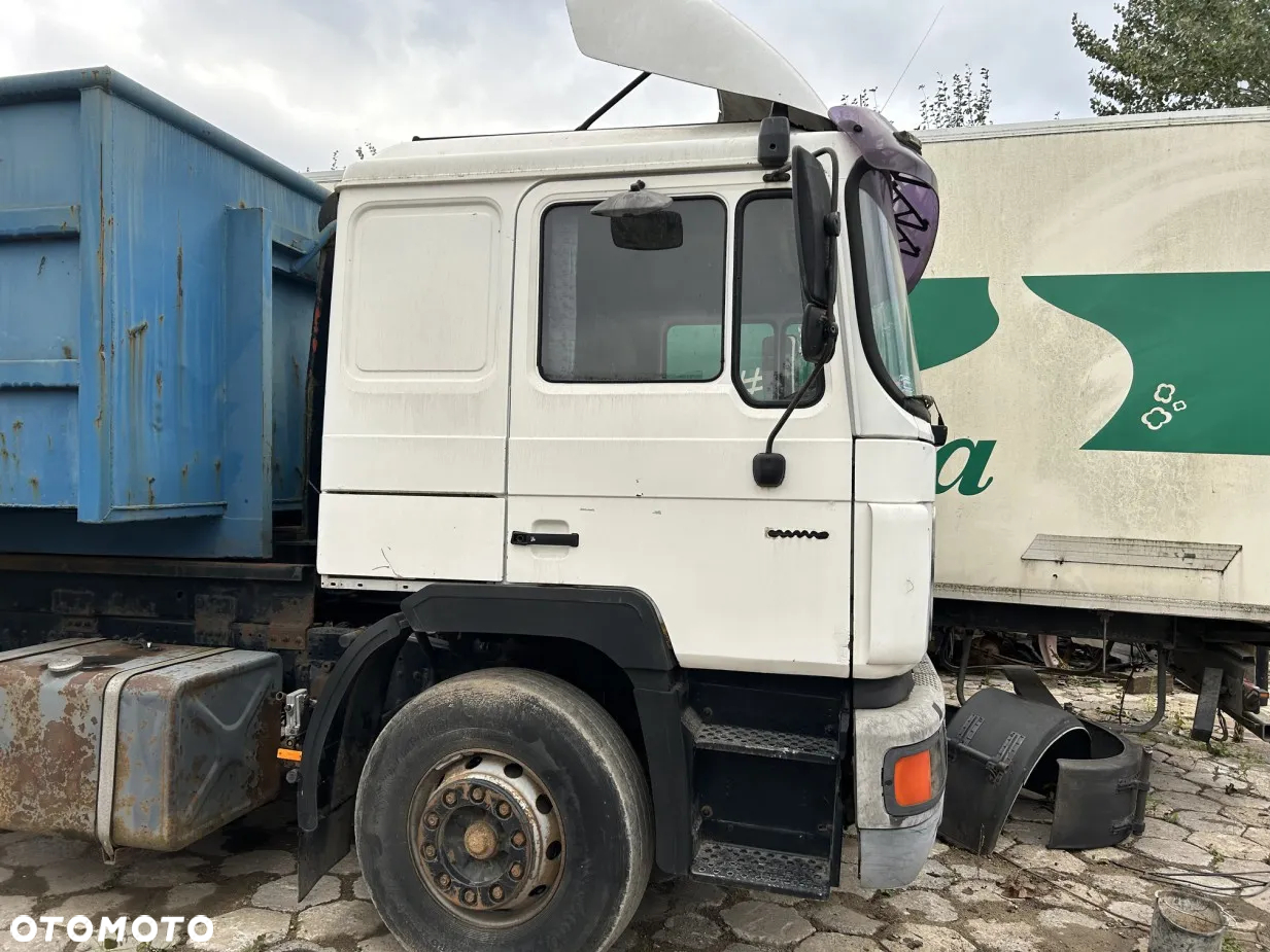 MAN F2000 Części !!! - 3