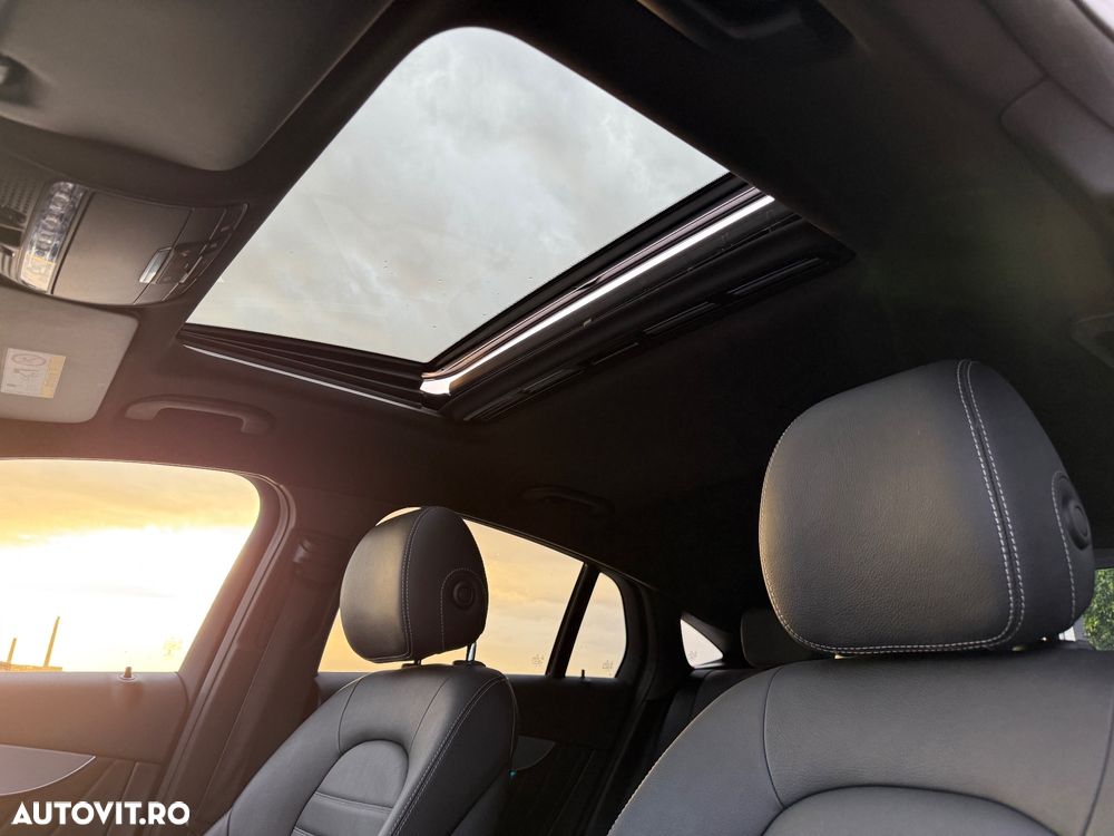 Mercedes-Benz GLC Coupe 220 d 4Matic 9G-TRONIC AMG Line - 12