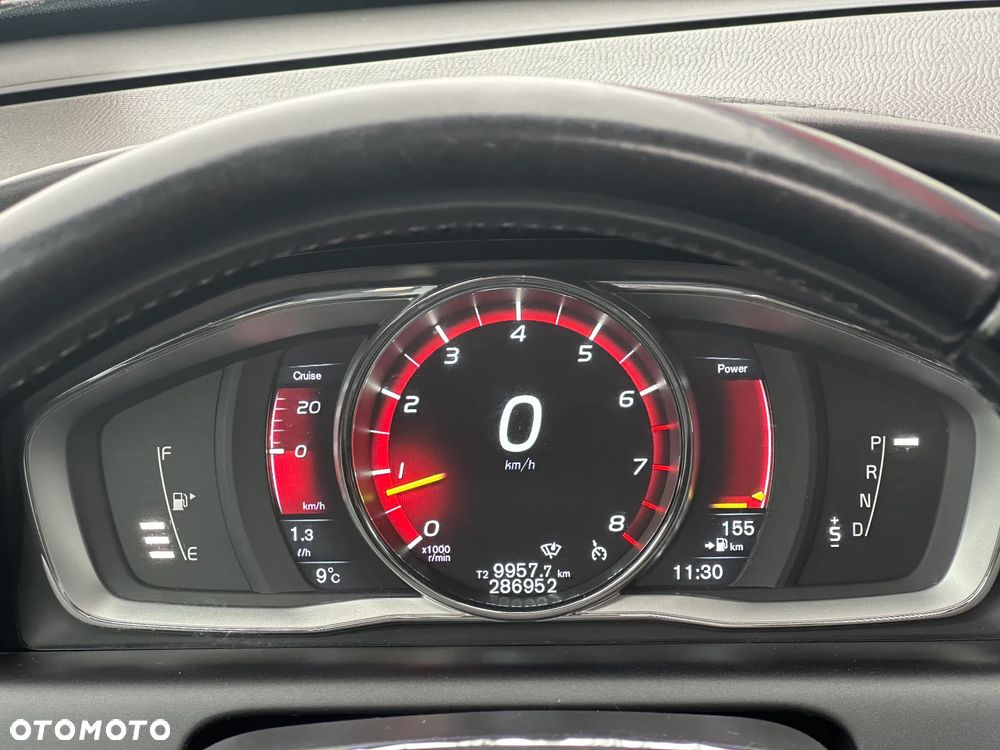 Volvo XC 60 T5 AWD Summum - 8