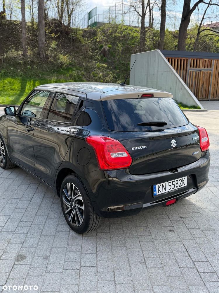 Suzuki Swift 1.2 Dualjet SHVS Premium Plus CVT - 3