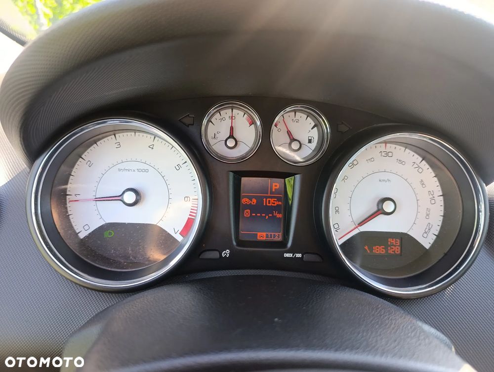 Peugeot 308 120 VTi Automatik Premium - 24